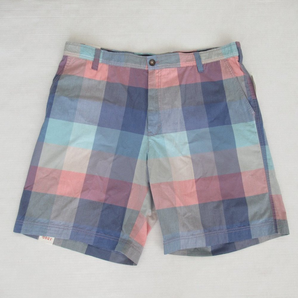 IZOD "Baked Apple" NWT MENS SZ. 40 PLAID FLAT FRONT RELAXED SHORTS NEW W/ TAGS
